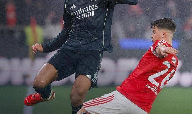 热闻|大冷门，绝杀，晋级！欧冠联赛本菲卡4-2送皇马进附加赛