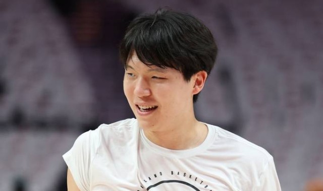 明日战湖人！开拓者官方：从发展联盟召回杨瀚森