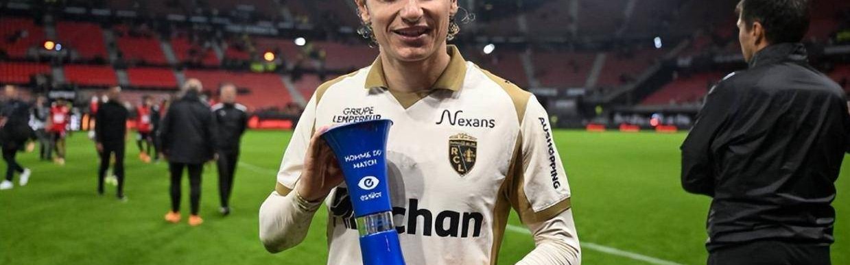 法甲积分榜：朗斯力压巴黎领跑！巴黎、马赛分居2、3位！