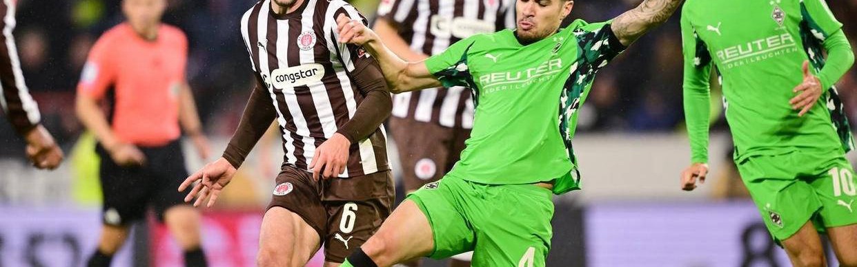 26岁日本球星助门兴4-0横扫圣保利，赢得德甲首胜