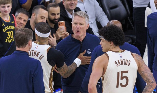 库里27+6&amp;犯满科尔遭驱逐 伦纳德24分快船险胜勇士