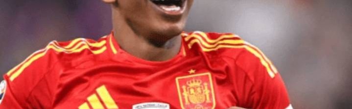 拉明·亚马尔透露“我承认梅西是历史最佳，但我成为第二个他”