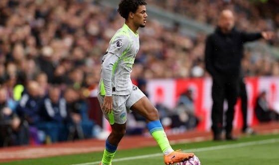 瓜迪奥拉确认鲍勃有意离队，贝尔纳多未来成疑，多名主力伤停影响欧冠关键战