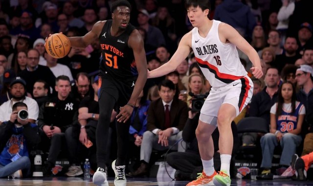 杨瀚森登场4分钟未得分布伦森26分 开拓者惨败尼克斯