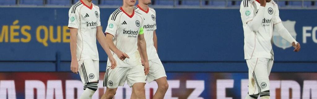 巴萨2025年西甲联赛火力全开：36场比赛打进100球的秘密